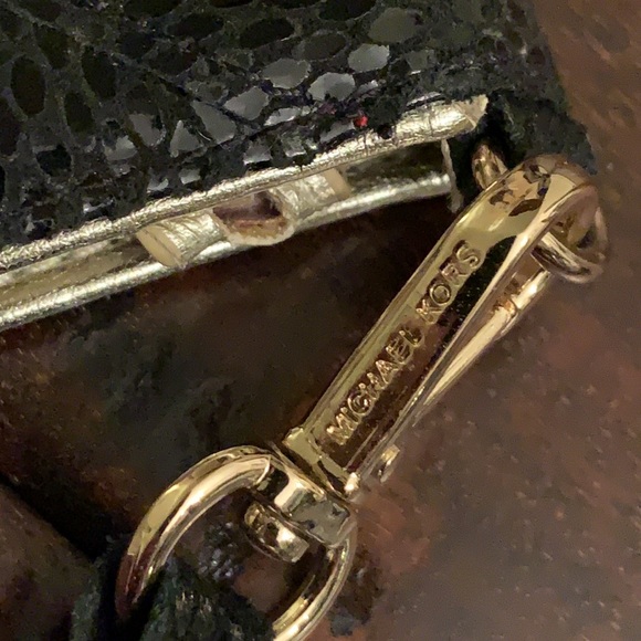 Michael Kors 4 4S iPhone case and wallet - Picture 4 of 9